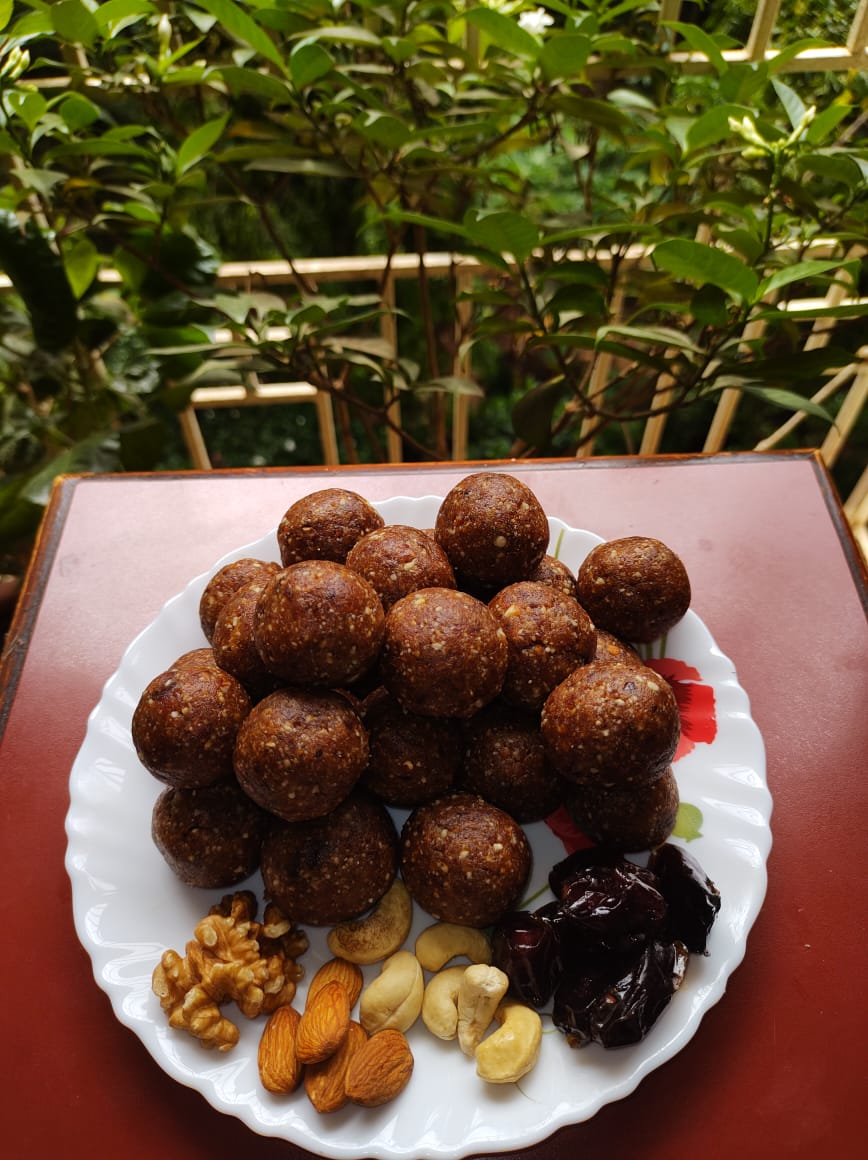 Dates n Dry Fruit Ladoo 4theloveoffood